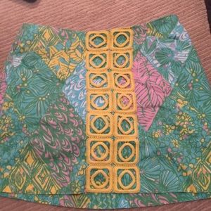 Barely worn Lilly Pulitzer Skirt w/ built in short